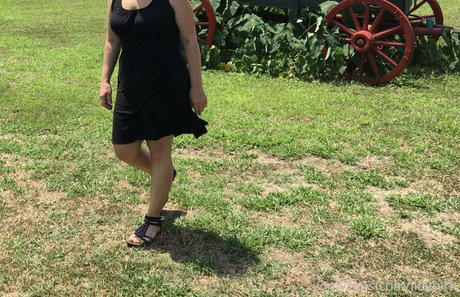 lilsmirk model exclusive gallery