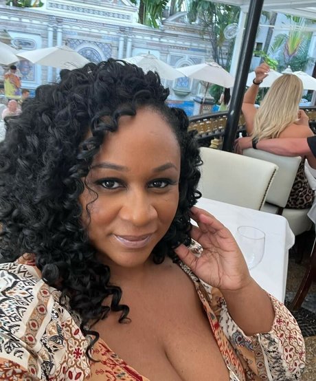 Faye Jackson nudes model pictures