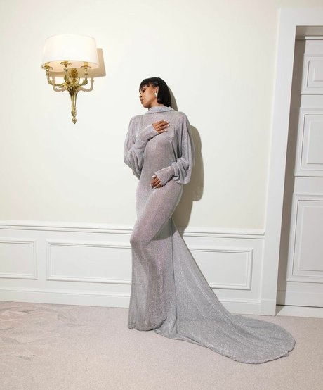 Sabrina Elba beautiful actress images