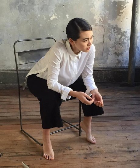 Jessica Yu Li Henwick Quick model image