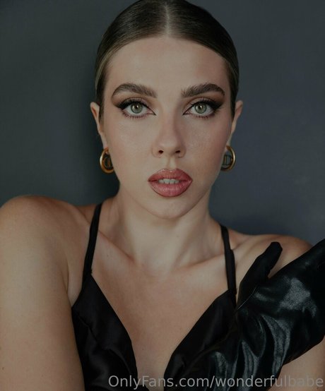 wonderfulbabe model hd image