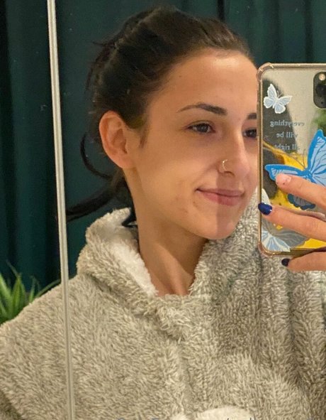 polly smalls pornstar erotic pictures