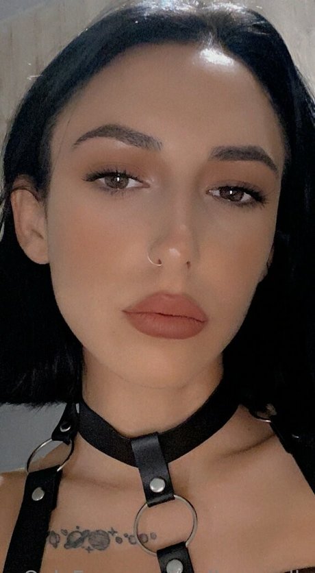 polly smalls model erotic pic