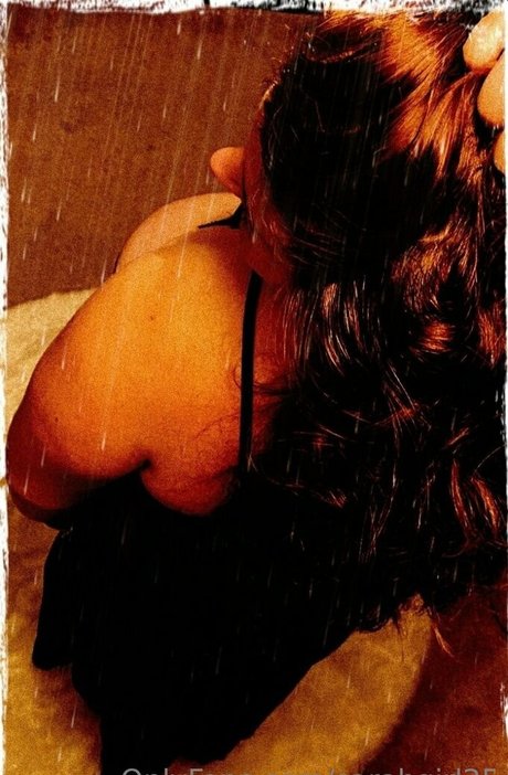 sarahgirl25 free model pics