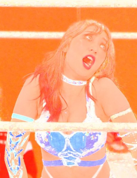 WomenJoshi star perfect img