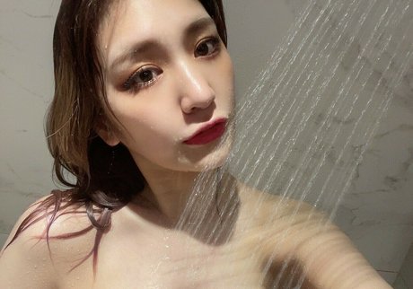 WomenJoshi star exclusive pictures