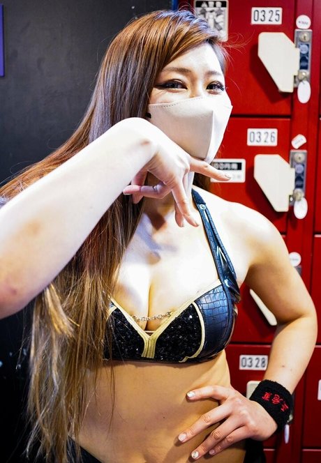 petite bbc onlyfans exclusive archive