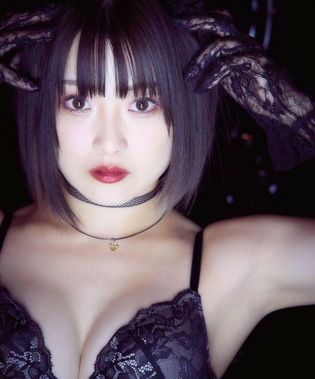 cum on glasses onlyfans free pics