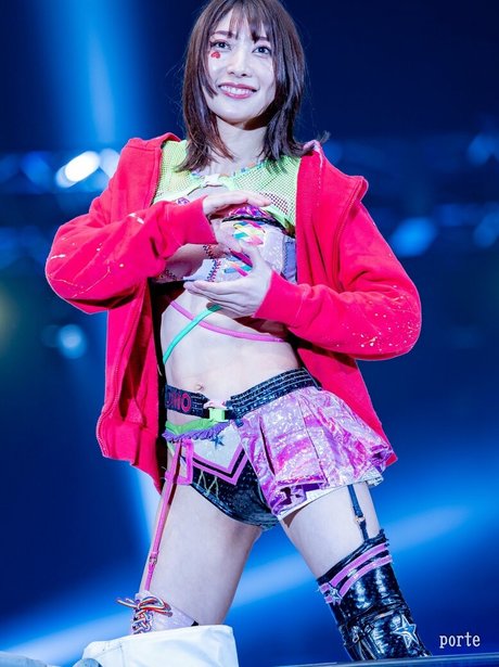 small cock shemale onlyfans art naked pic