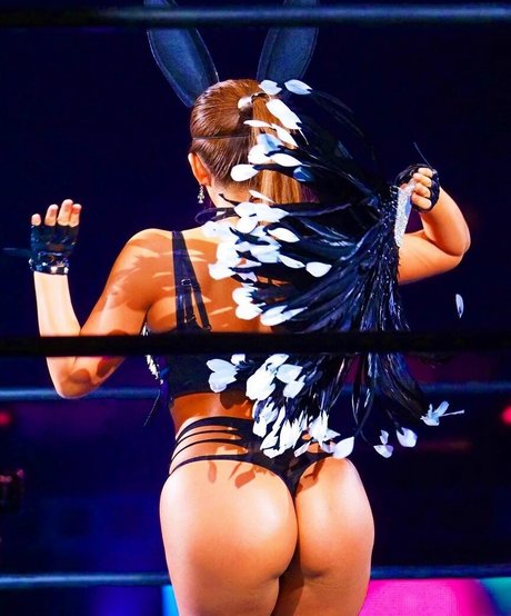 WomenJoshi model beautiful archive