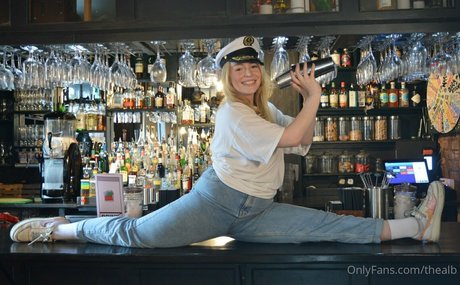 thealb model hd gallery