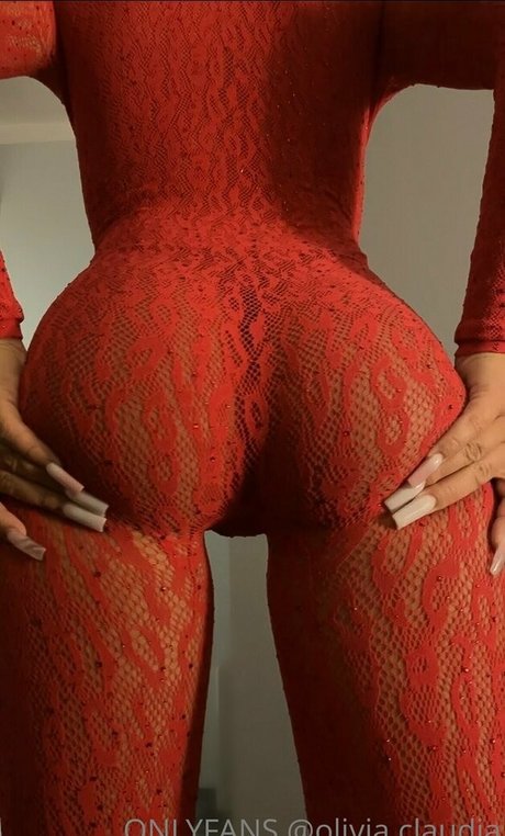 Olivia Claudia model hd photo