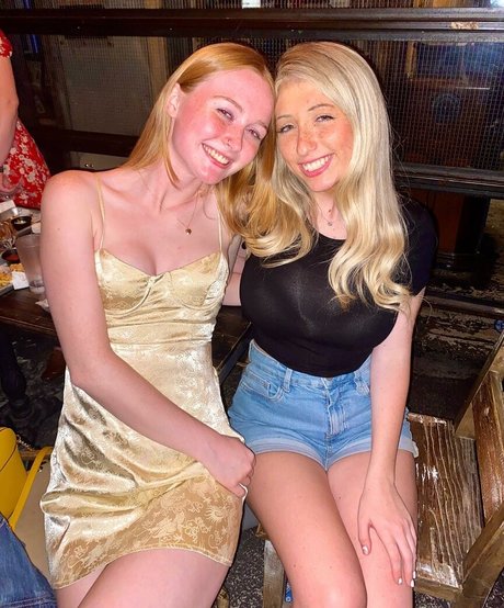 tattooed shemale onlyfans free naked pic