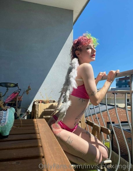 invisiblexangel art model pic