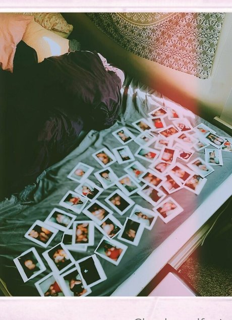 cheeksandfeetsfree star erotic picture