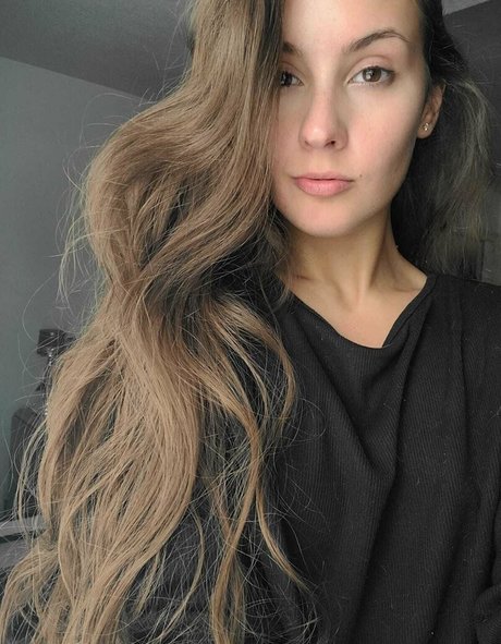 kyliecupcake hd actress photos