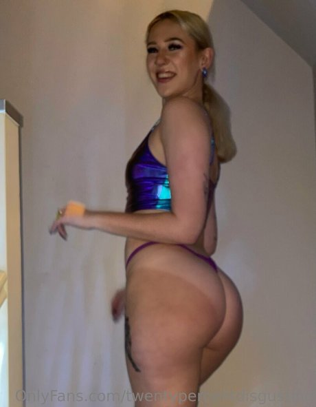 twentypercentdisgusting nudes star pic