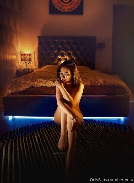 berryrita pornstar erotic img