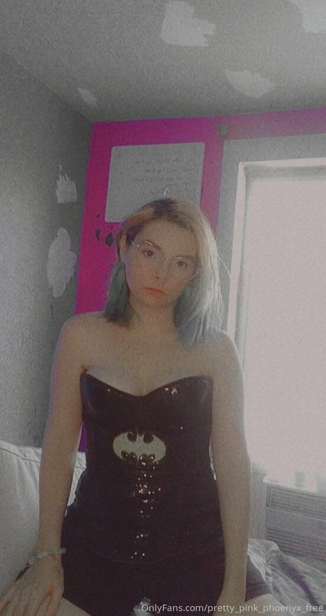 pretty pink phoenyx free exclusive star photos