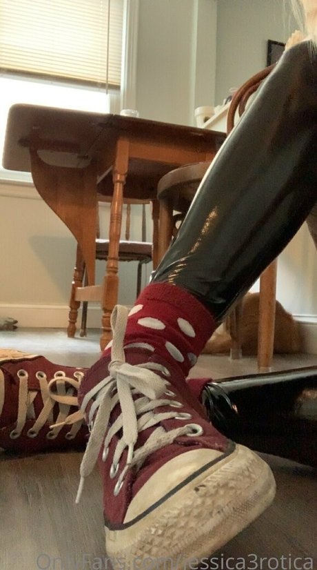 jessica3rotica star top picture