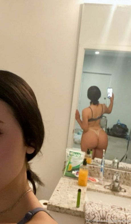 taylerhills star adult galleries