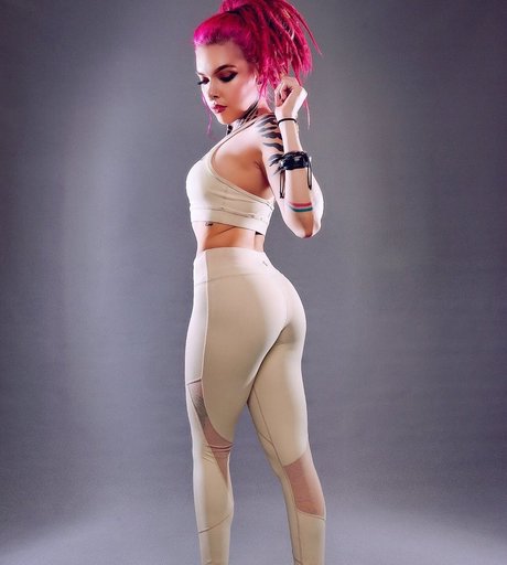 Torierobot erotic actress picture