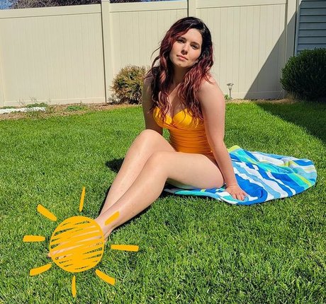 athletic blonde onlyfans pornos pictures