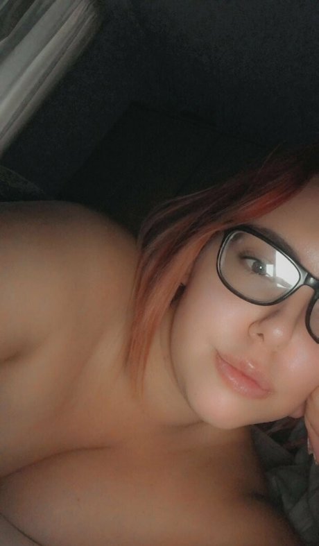 fantasiesmrs naked model pictures