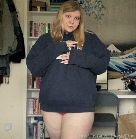 pr1ncessgl1tter star pornographic pic