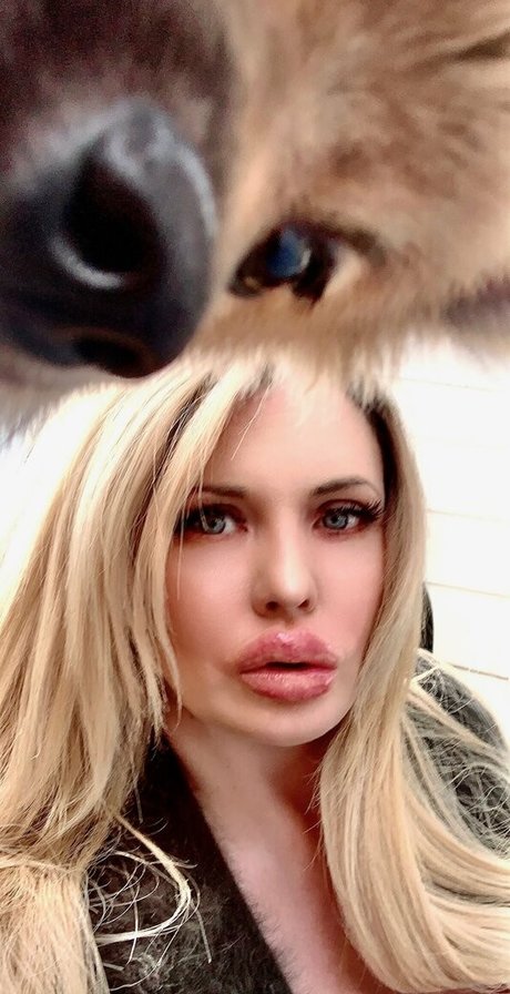 foxymenagerieverre model sexy images