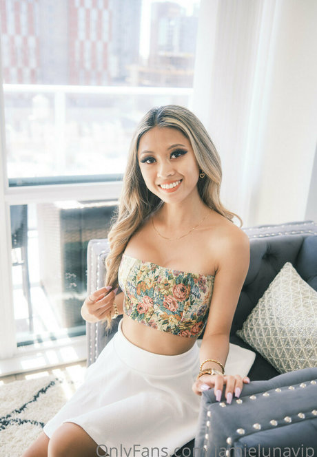 JamieLunaVip sex pornstar pictures