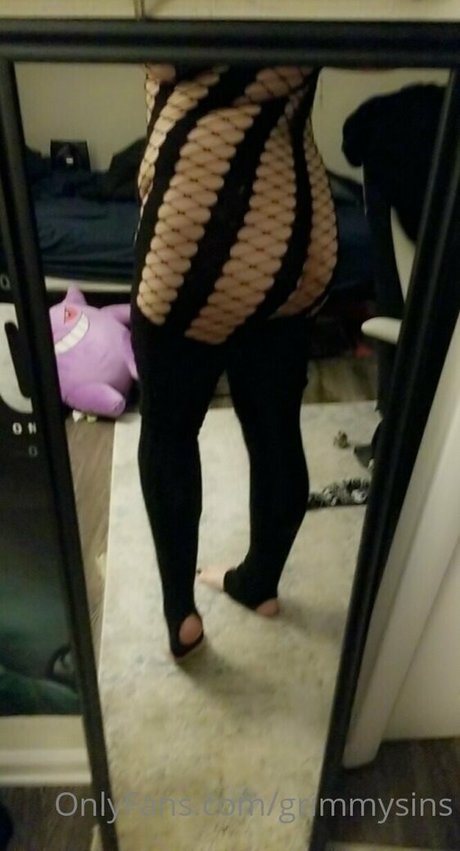 grimmysins nudes actress photo