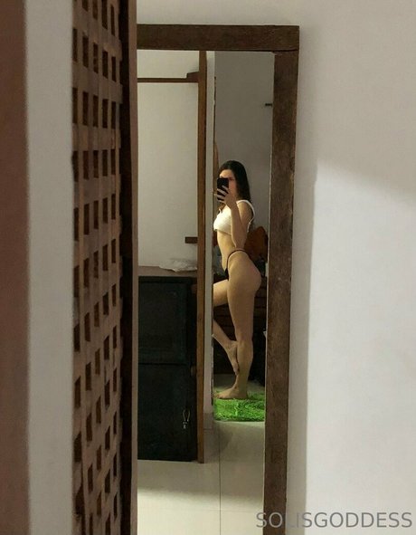 solisgoddess pornstar erotic photo