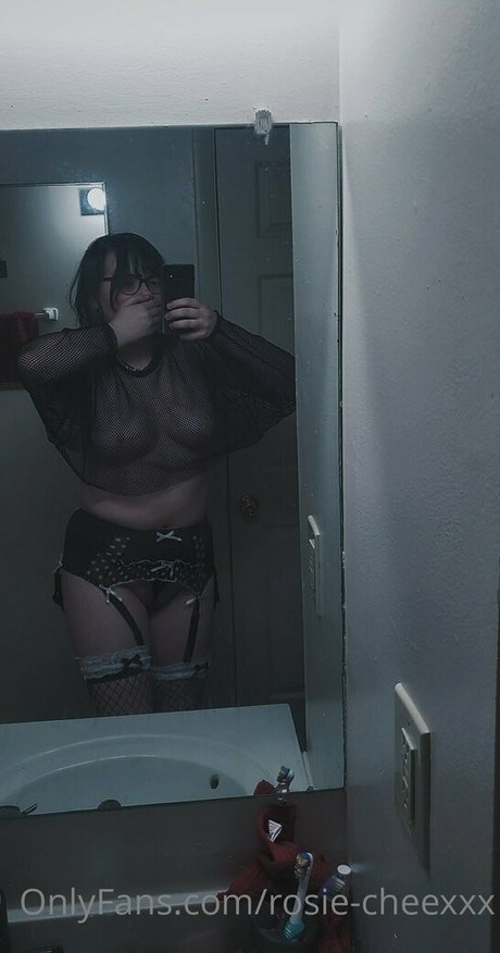 rosie cheexxx star hot picture