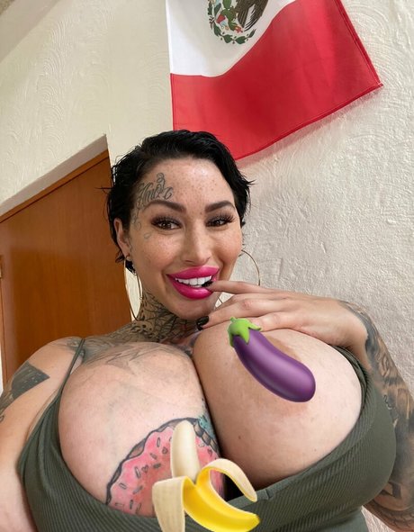 Xomarym star hd photo