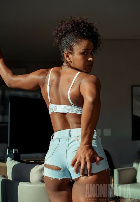 Naiara Rodrigues model high quality photos