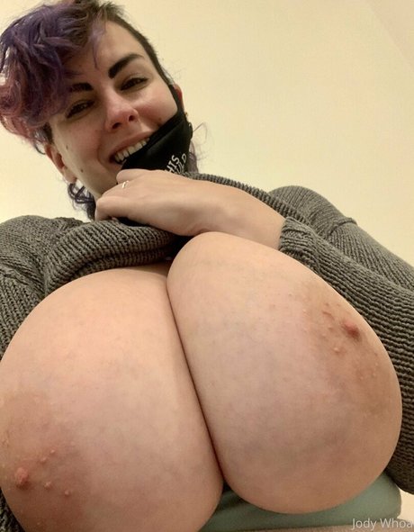 thick girls onlyfans hot images