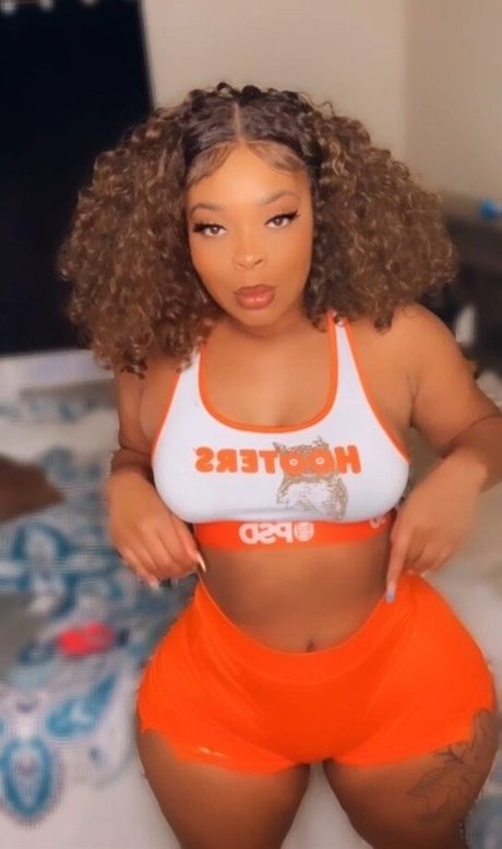 thickebony97 star porn photo