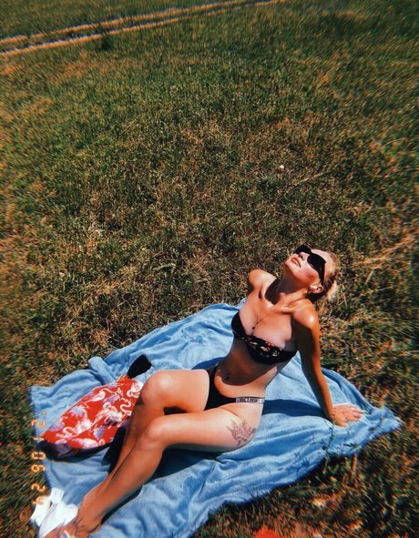 bellacherry69 pornstar hot photo