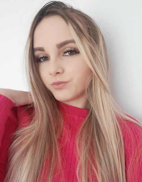 nancyna02 high quality actress pic