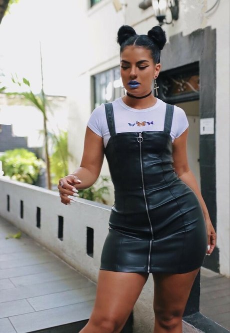 cute onlyfans sexy naked gallery