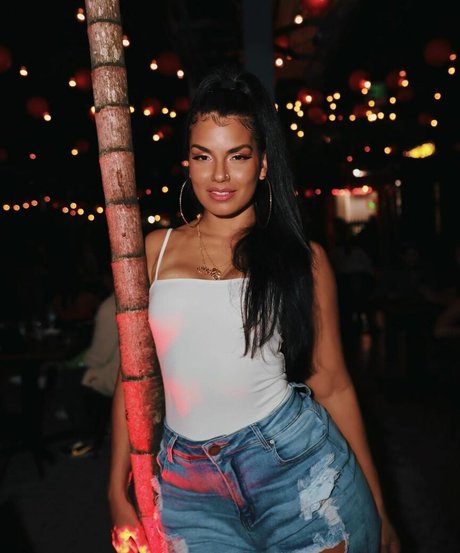 Myverse hd pornstar pics