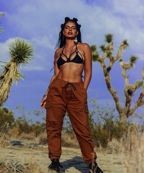 Myverse high quality pornstar img