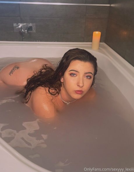 sexyyy lexiii model free pictures