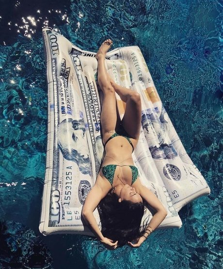 amateur swinger onlyfans art naked pics