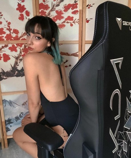 Giada Cristina Bessi sex model archive