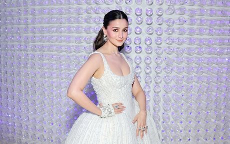 Alia Bhatt model xxx image