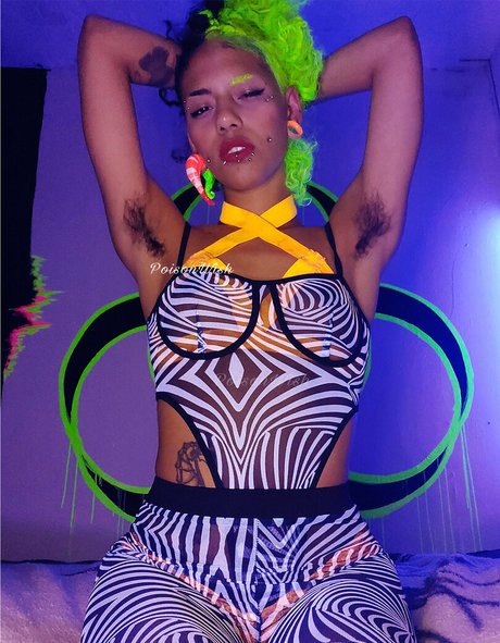 poisonwish pretty model image