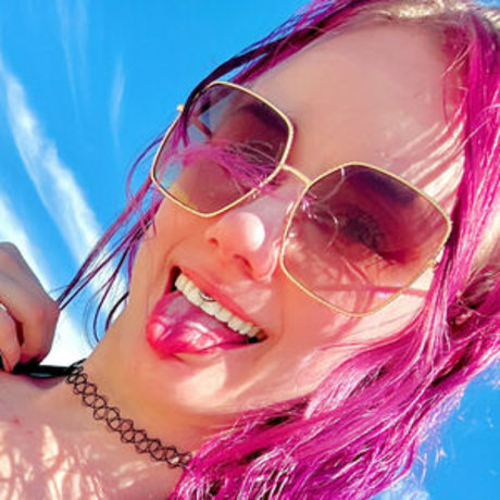 bassbootyy free actress pictures