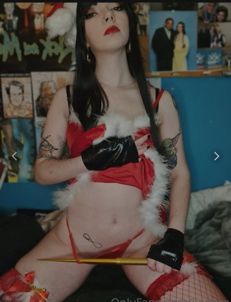 LouiseJulie hot pornstar pics